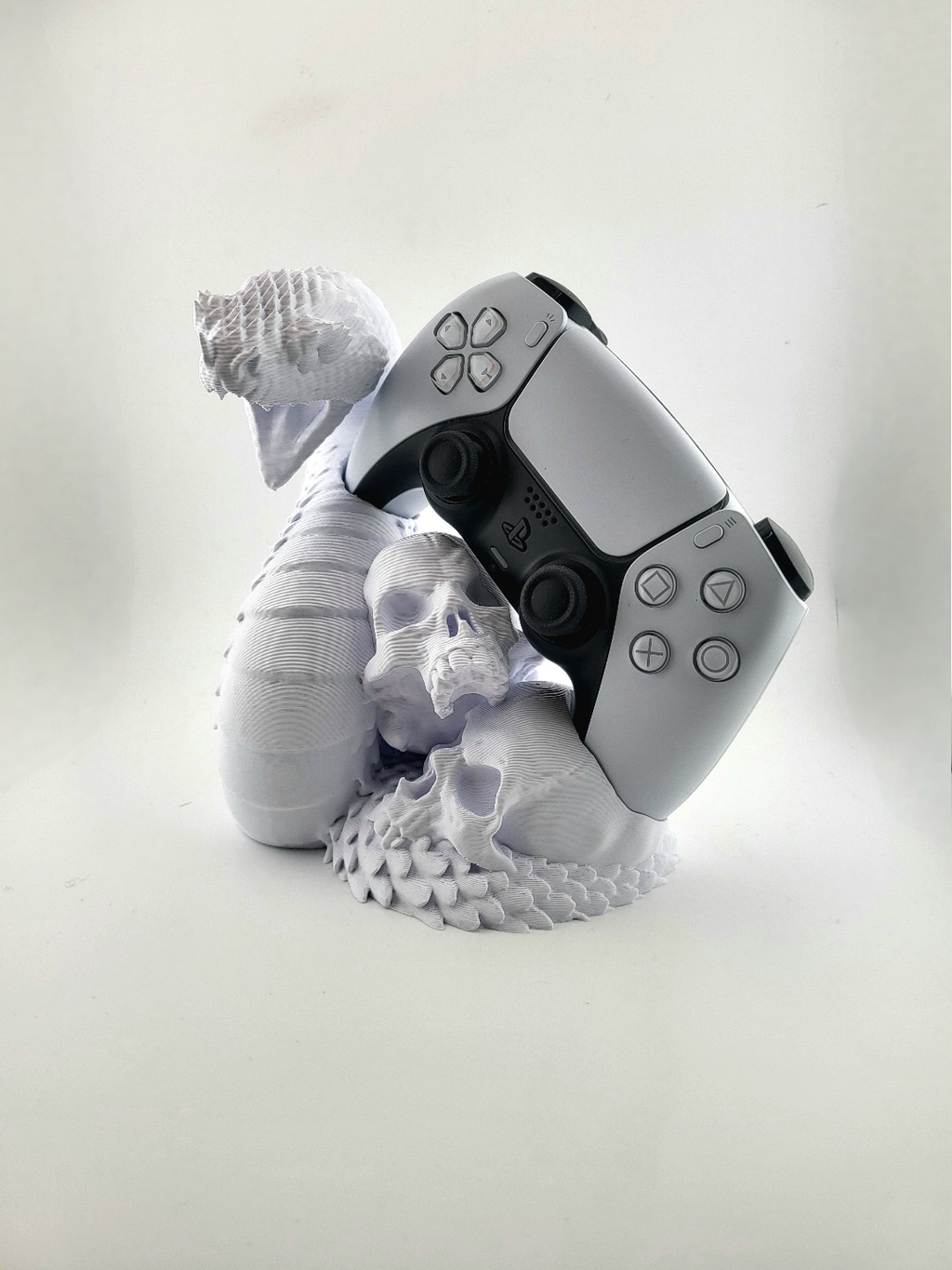 ELISO Skull Serpent Controller Stand