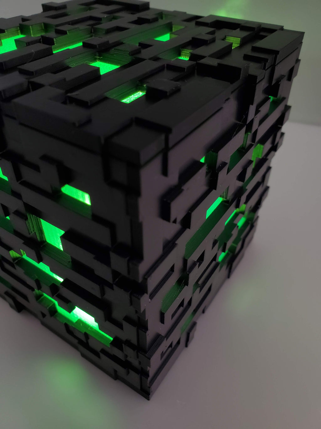 ELISO Pixel Block LED Lamp