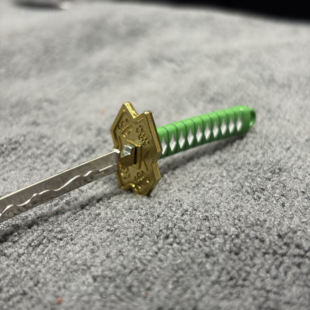 ELISO Mini Katana Metal Keychain