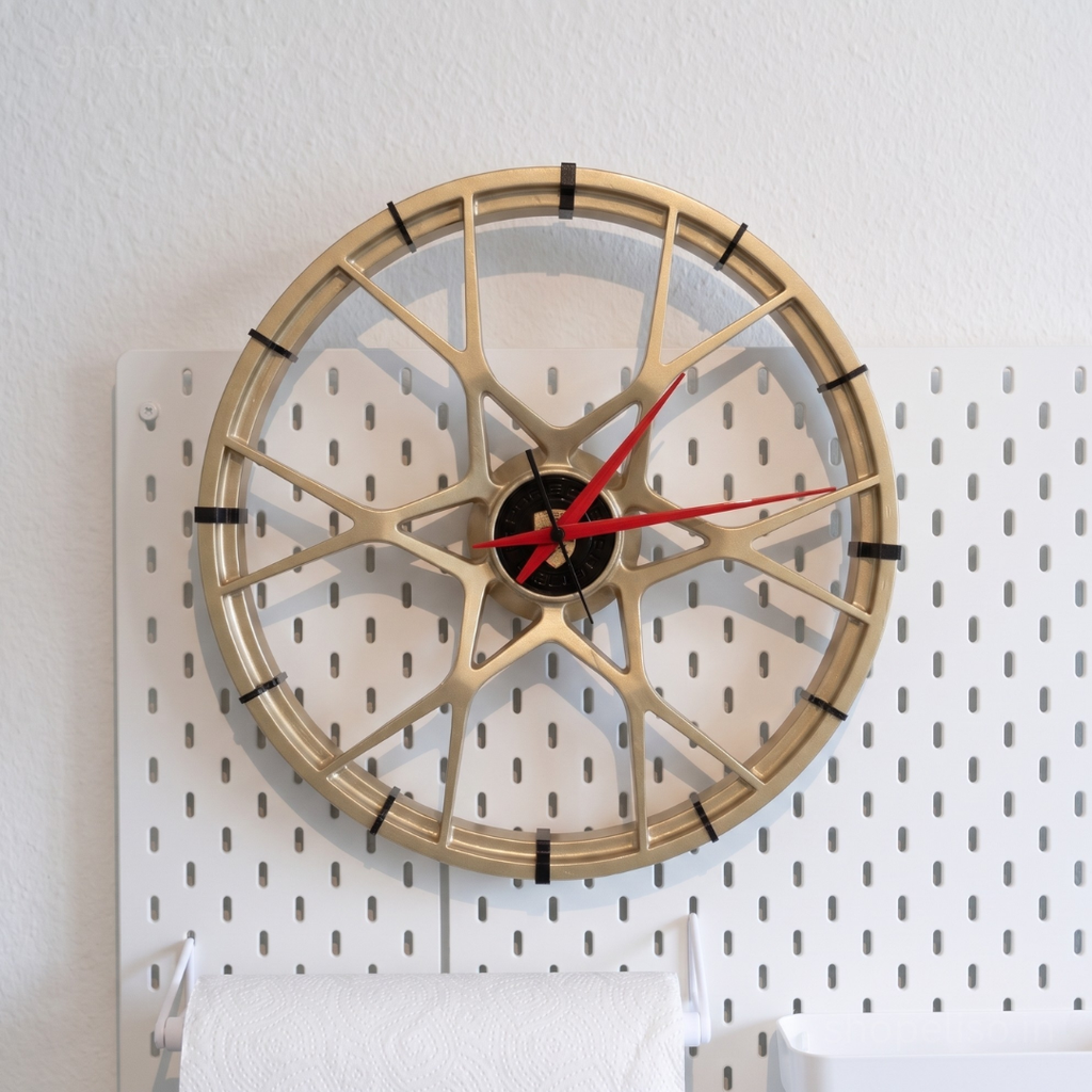 ELISO GT Performance Wall Clock