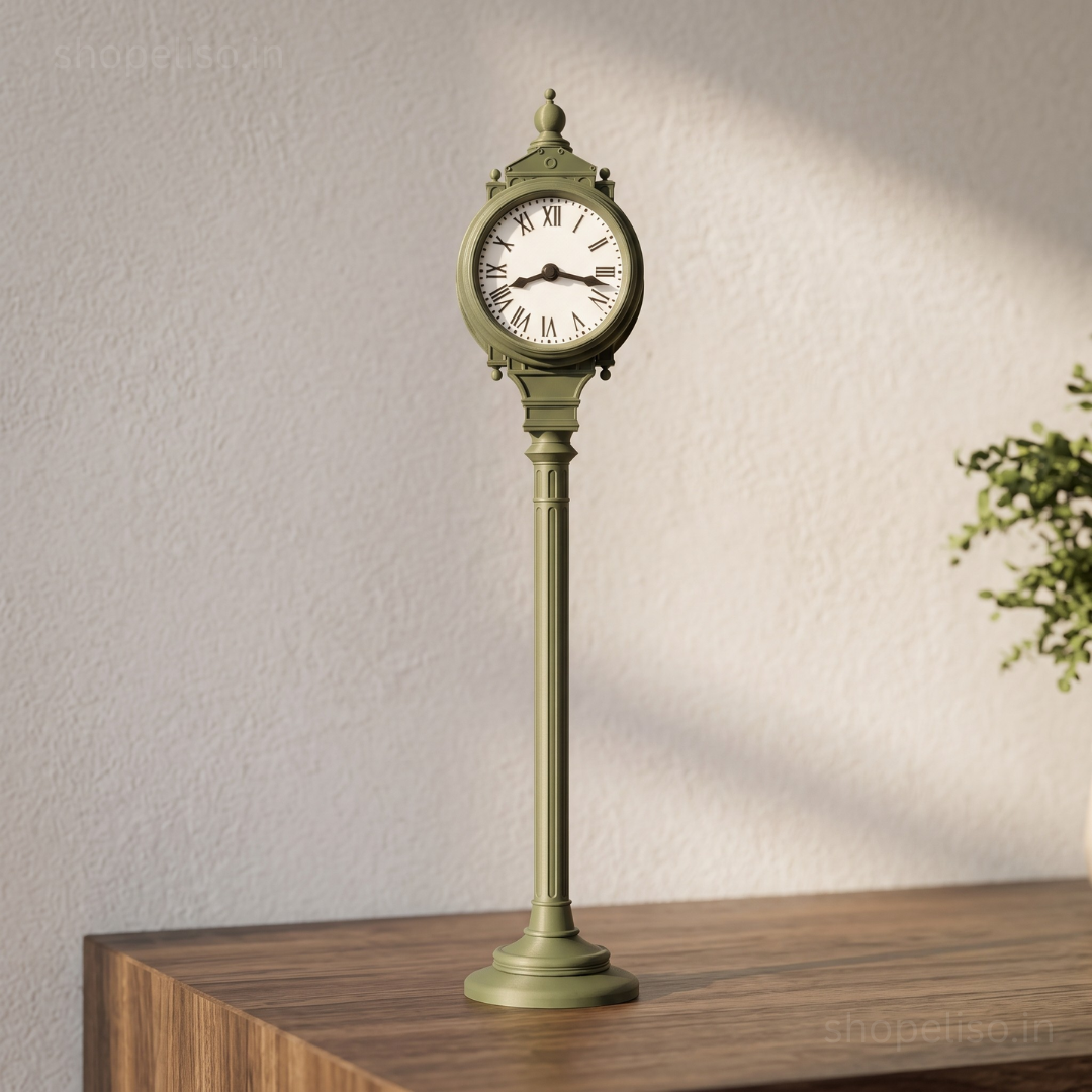 ELISO Vintage Street Clock