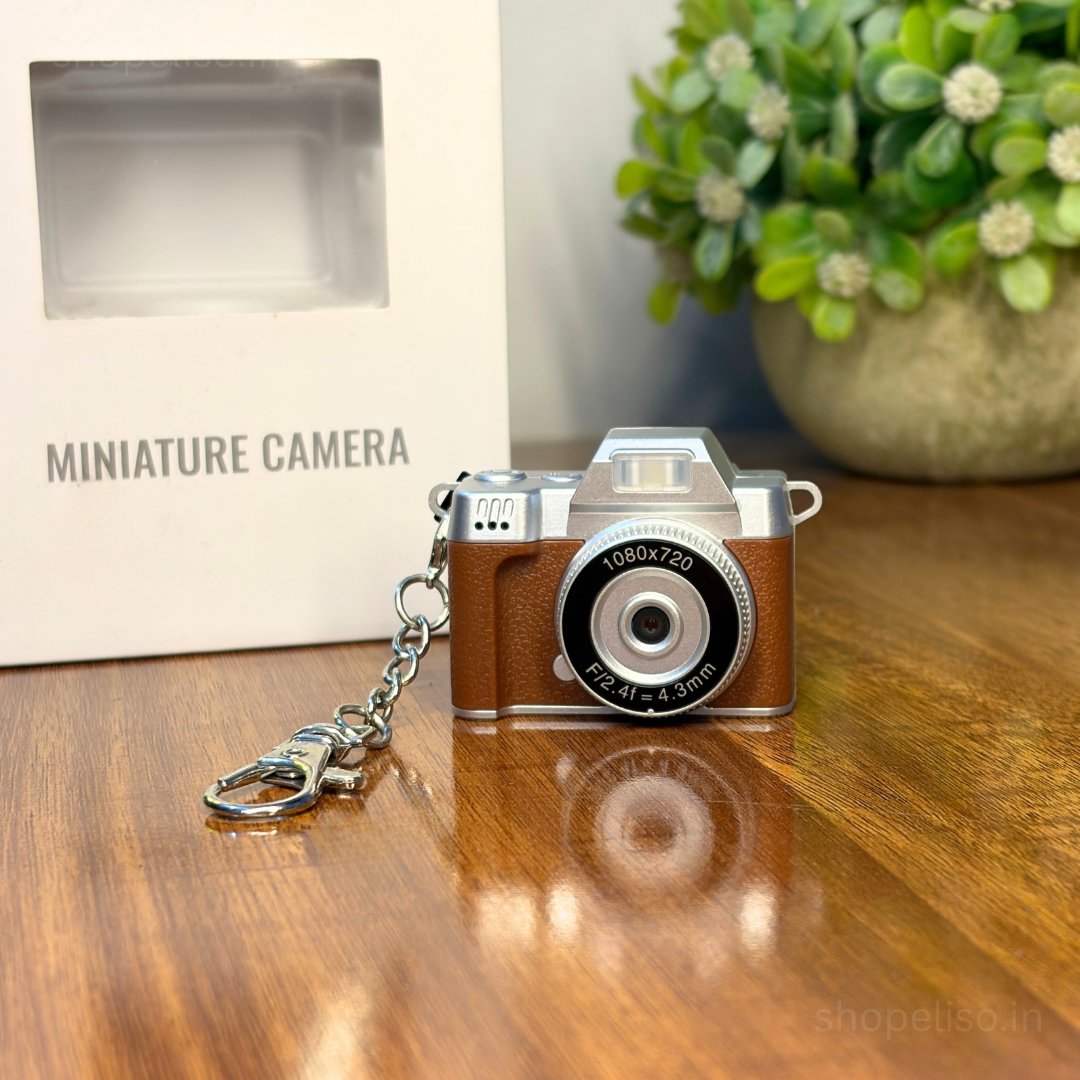 ELISO Mini Flip Digital Camera
