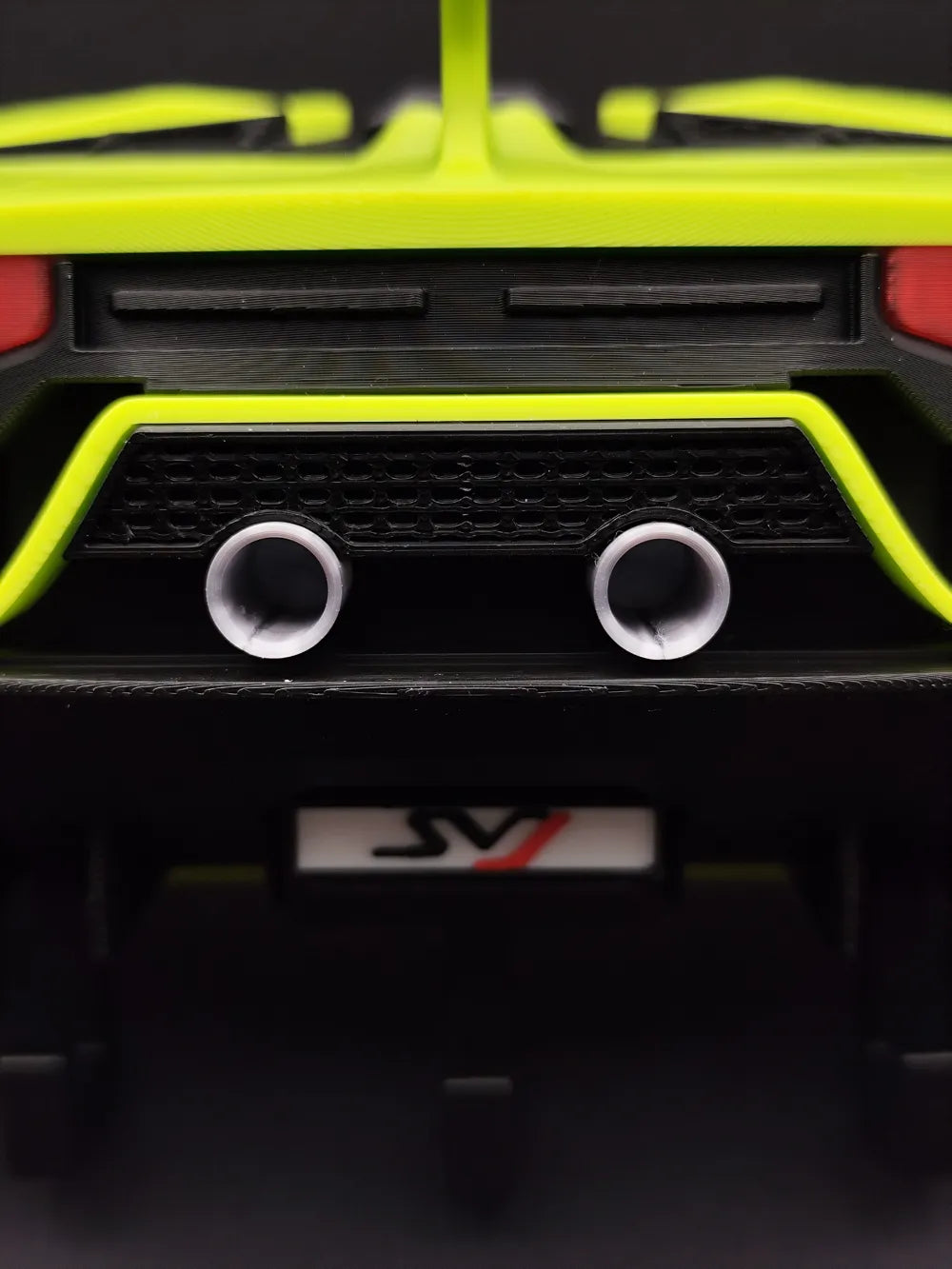 ELISO SVJ Hypercar Key Hanger Track Edition