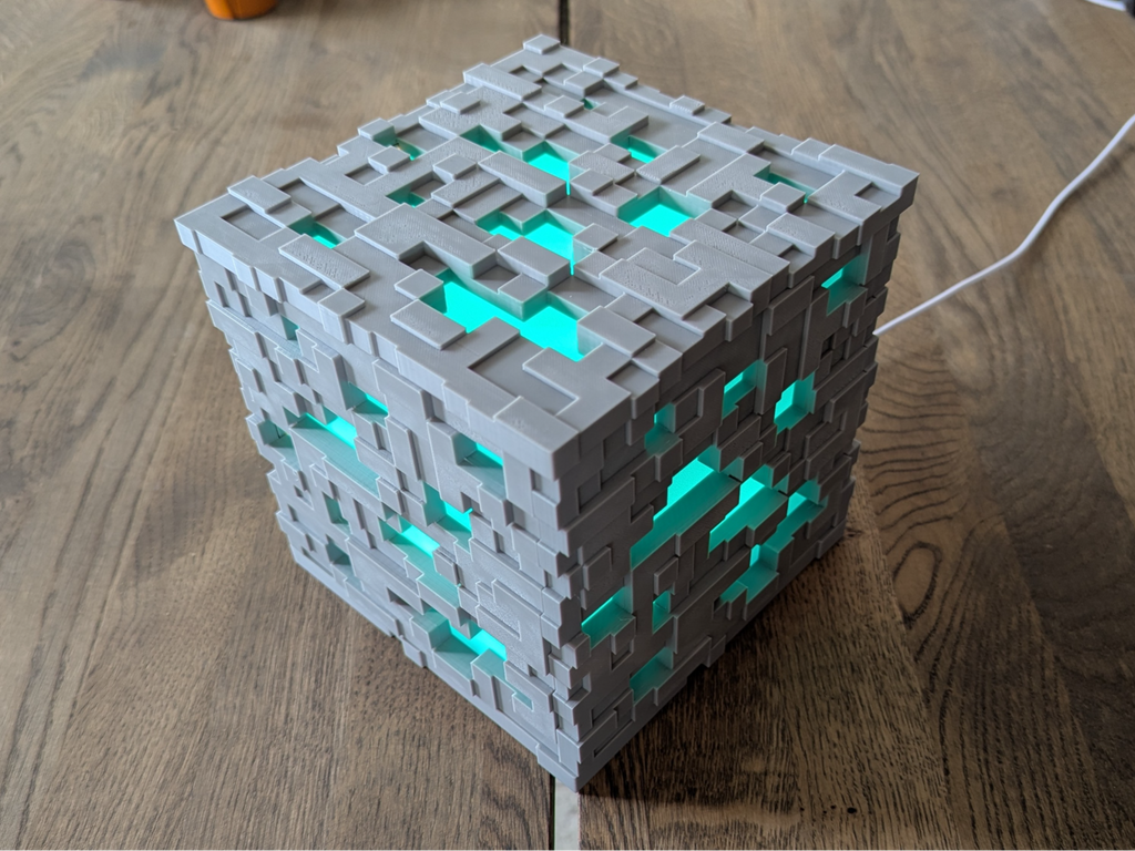 ELISO Pixel Ore LED Lamp