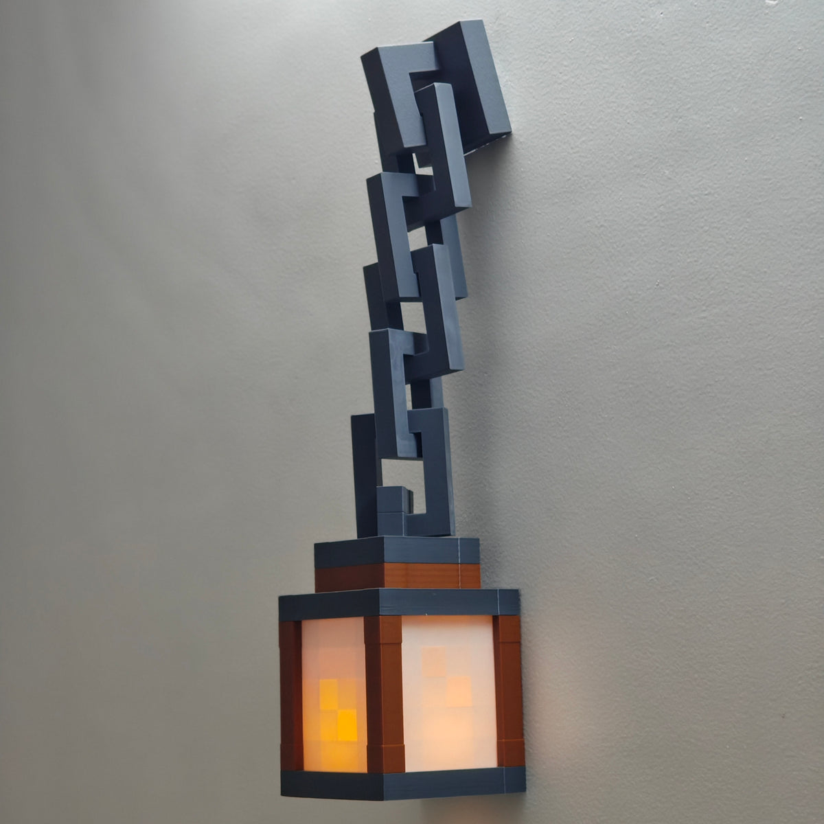Eliso Lantern – Classic Edition 👾
