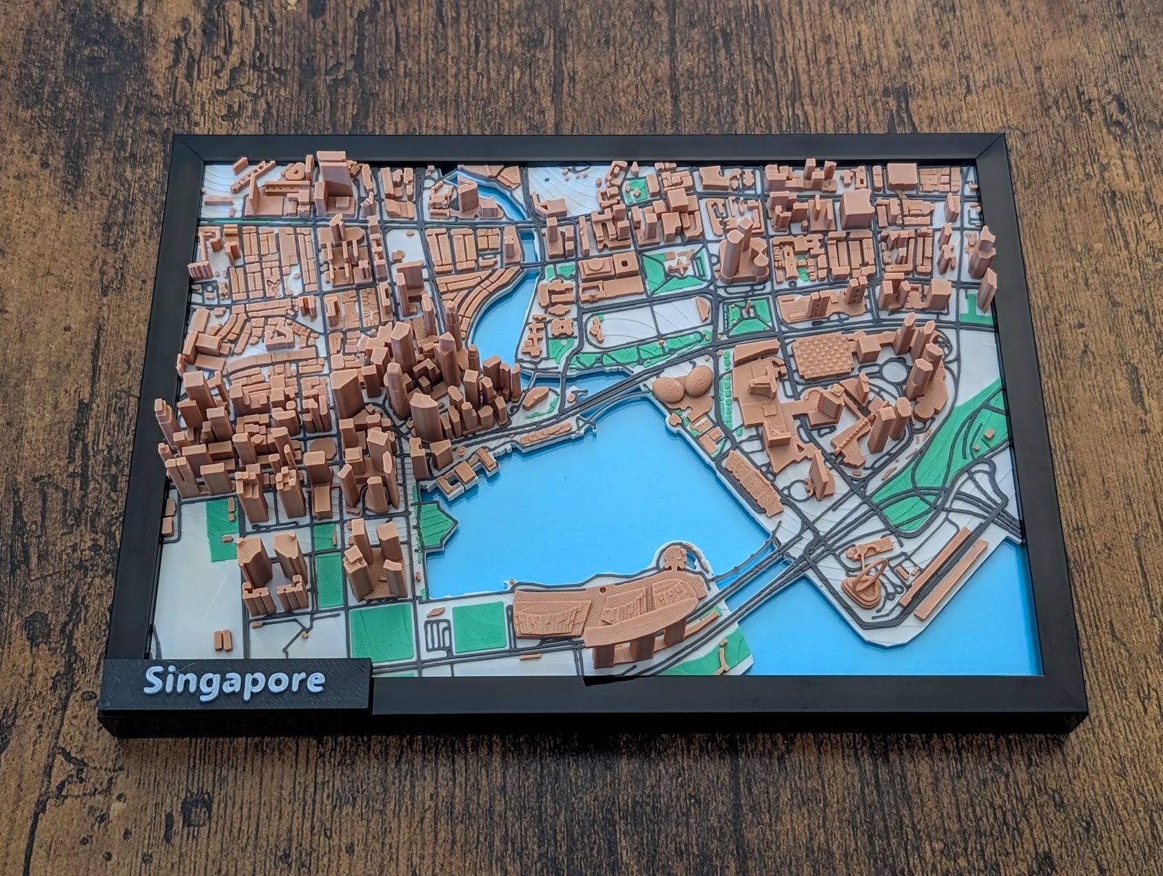 ELISO Skyline Miniature Display