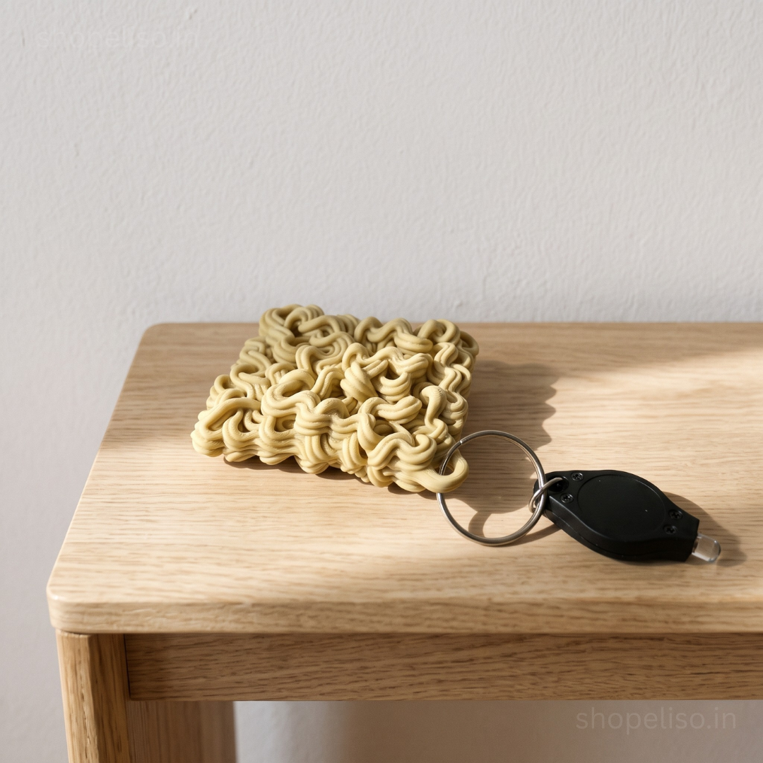 ELISO Instant Noodle Keychain 🍜